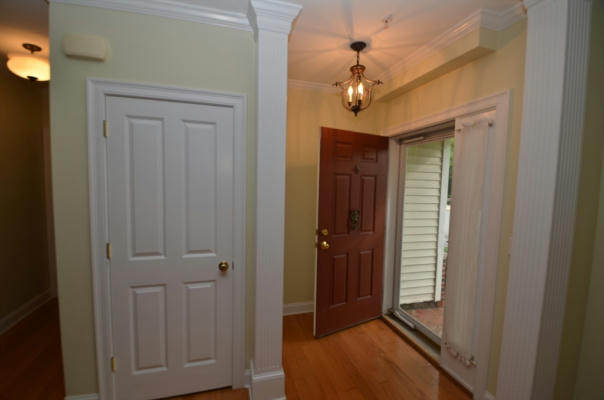 100 KIRKBRIDE DR UNIT 122, DANVERS, MA 01923, photo 4 of 42