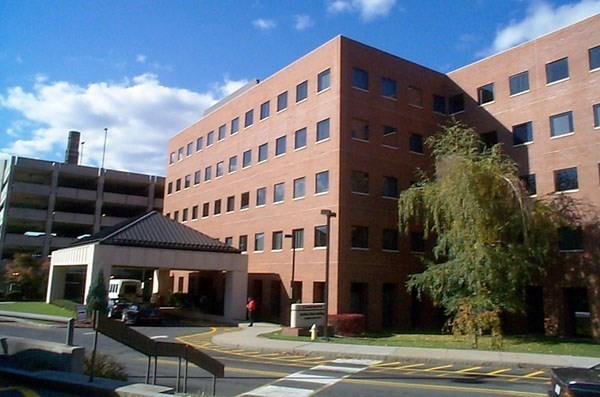 2 MEDICAL CENTER DR # 401, SPRINGFIELD, MA 01107, photo 1 of 21