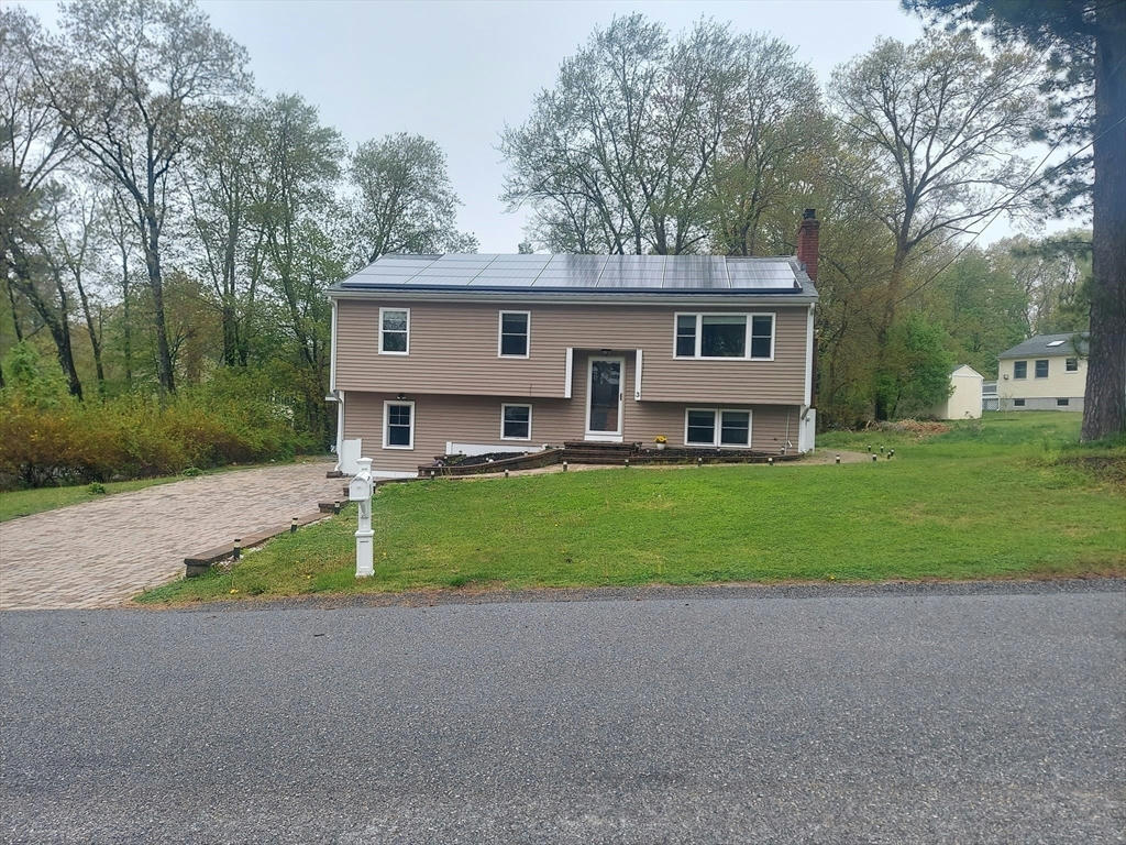 3 WESTCHESTER DR, MILFORD, MA 01757, photo 1 of 26