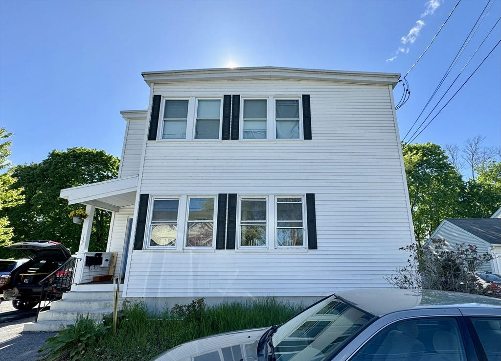 132 BEDFORD AVE, LOWELL, MA 01854, photo 1 of 5
