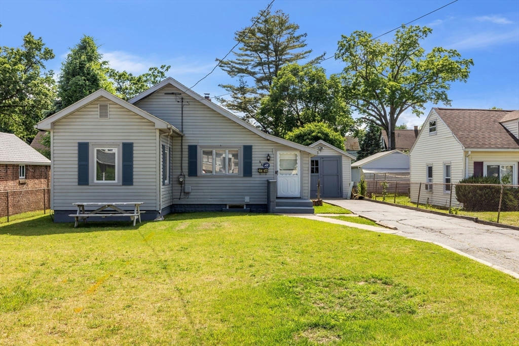 66 Upland St, Springfield, Ma 01104 Single Family Residence For Sale 