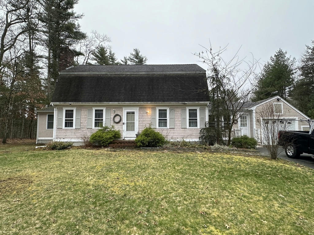 10 BETTY SPRING RD, FREETOWN, MA 02717, photo 1 of 15