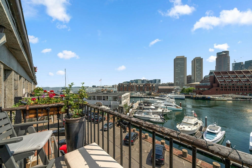 55 COMMERCIAL WHARF APT 6, BOSTON, MA 02110, photo 1 of 21