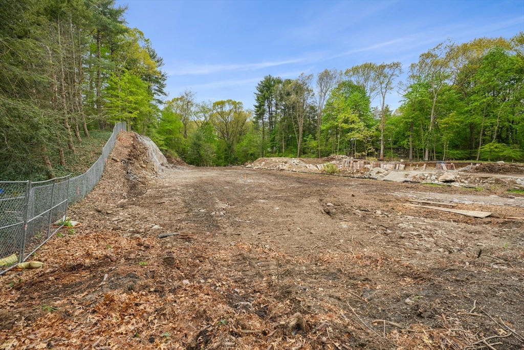 LOT C CENTRAL AVE, MILTON, MA 02186, photo 1 of 7