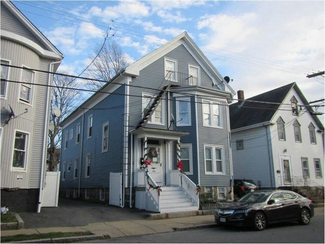 324 COTTAGE ST, NEW BEDFORD, MA 02740, photo 1 of 18